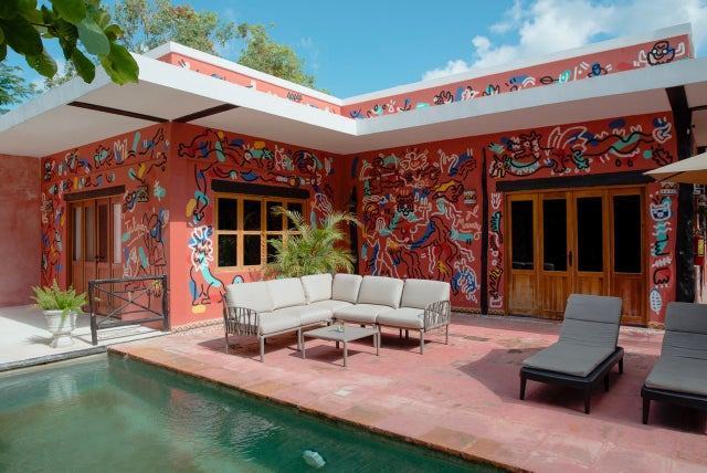 Hacienda-Style Multi Unit Boutique Retreat in Tulum - La Veleta Hotel/Motel for Sale, 11 Bedrooms 
