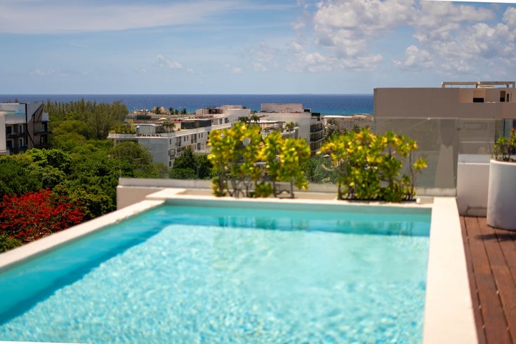 Bright & Stylish 1-Bed Condo Steps from the Beach - Zazilha Apartment for Sale, 1 Bedroom 