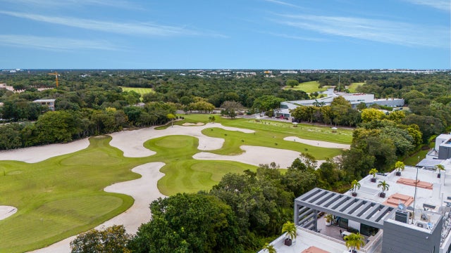 Luxury Golf Course Penthouse with private Pool - Corasol  Apartment for Sale, 3 Bedrooms 