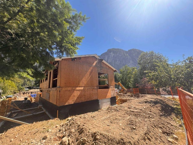 1764 Garden Place - Valleycliffe Single Family Residence for Sale, 4 Bedrooms (R3038674)