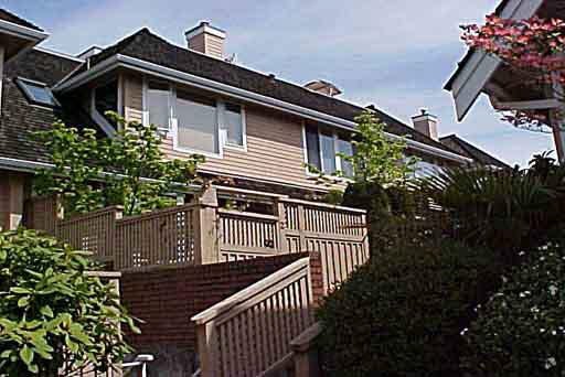 2 240 E Keith Road - Central Lonsdale Townhouse for sale, 3 Bedrooms (V535426)