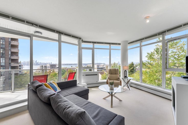 504 175 W 2ND STREET - Lower Lonsdale Apartment/Condo for sale, 2 Bedrooms (R2943422)