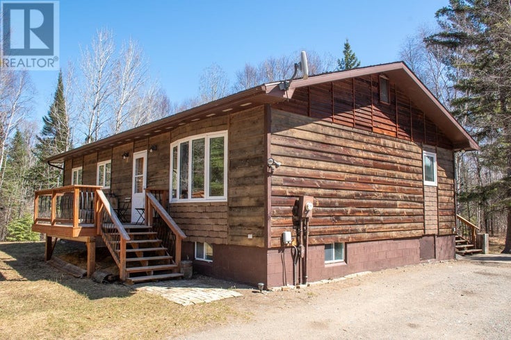8 Shady Roost Road - Nestor Falls Single Family for Sale, 3 Bedrooms (TB2600847)