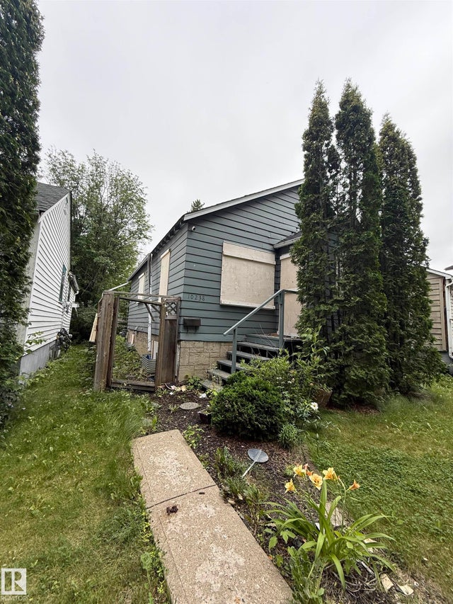 10238 146 ST NW - Grovenor Detached Single Family for Sale, 1 Bedroom (E4454051)