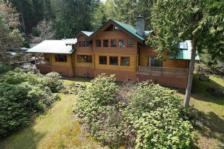 5030 Cokely Rd - Isl Denman Island Single Family Residence(993540)