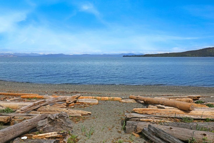 1550 Dalziel Rd - Isl Denman Island Single Family Residence for Sale, 1 Bedroom (999384)