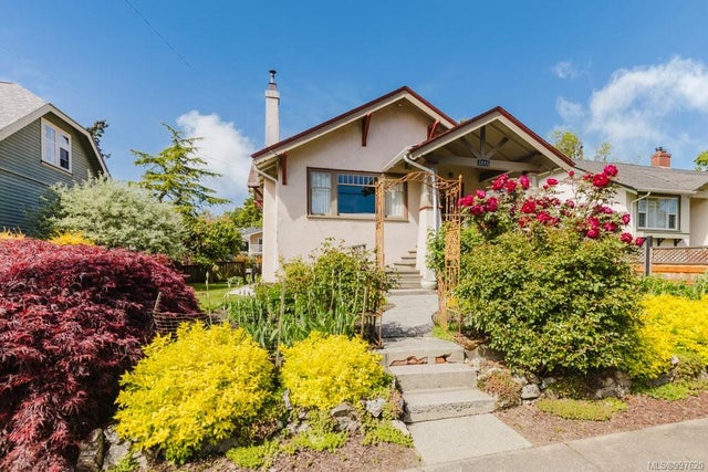 1240 Basil Ave - Vi Hillside Single Family Residence for Sale, 4 Bedrooms (997620)