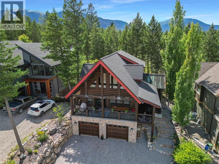 2462 Castlestone Drive - Invermere House for Sale, 3 Bedrooms (10356068)