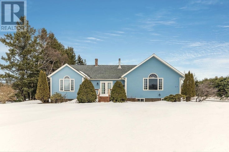 902 ROUTE 2 - Rollo Bay House for Sale, 5 Bedrooms (202505147)
