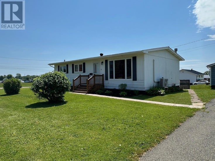 10 LONGWORTH Street - Souris House for Sale, 4 Bedrooms (202516407)