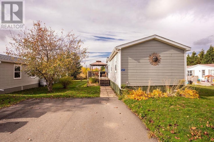 121 DAWN Drive - Miltonvale Park Mobile Home for Sale, 3 Bedrooms (202526604)