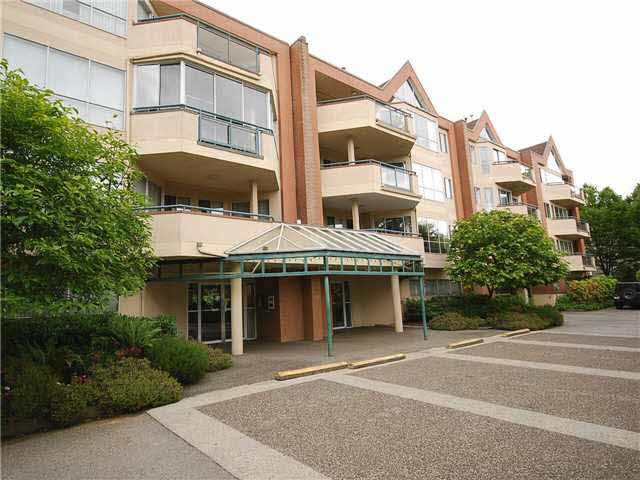 208 8600 Lansdowne Road - Brighouse Apartment/Condo, 2 Bedrooms (V973853)