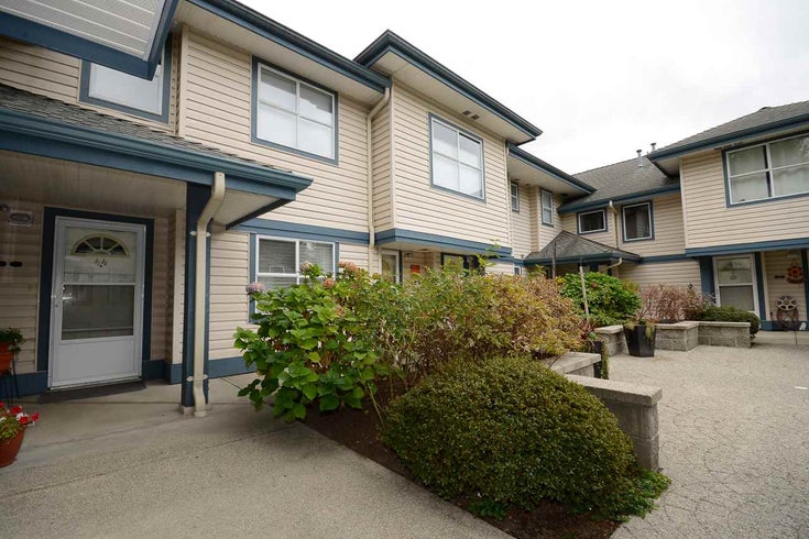 44 5670 208 Street - Langley City Townhouse, 2 Bedrooms (R2212457)