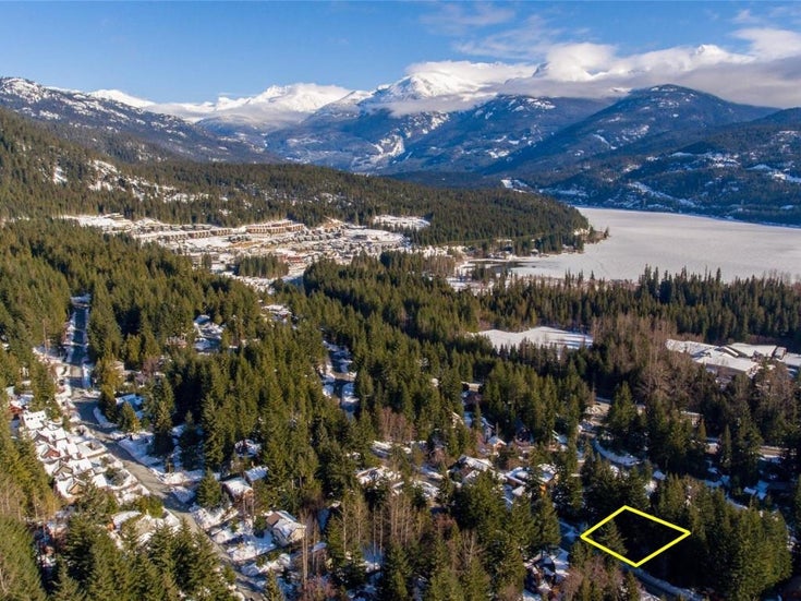 8270 MOUNTAIN VIEW DRIVE - Alpine Meadows for sale(R2813530)