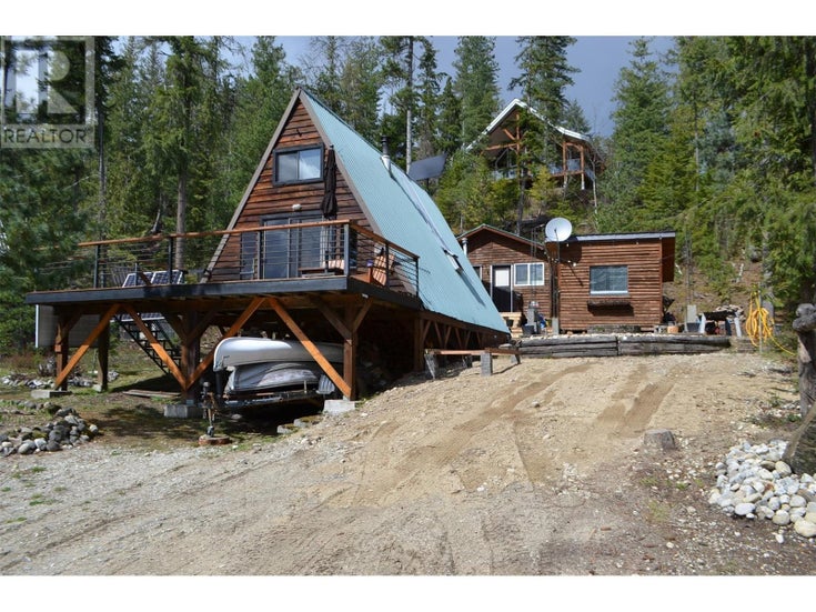 8800 Seymour Arm Main Road Unit# 15 - Seymour Arm House for Sale, 2 Bedrooms (10343520)