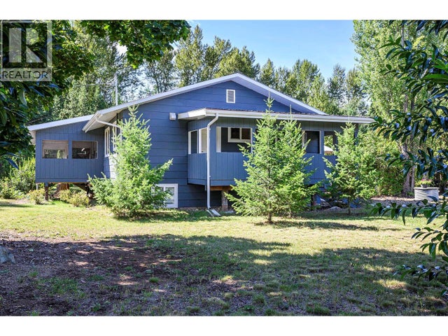 312 FOOTE Road - Clearwater House for Sale, 3 Bedrooms (10359668)