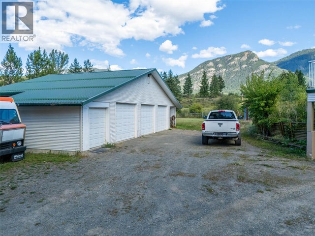 3998 AGATE BAY Road - Barriere House for Sale, 3 Bedrooms (10360248)