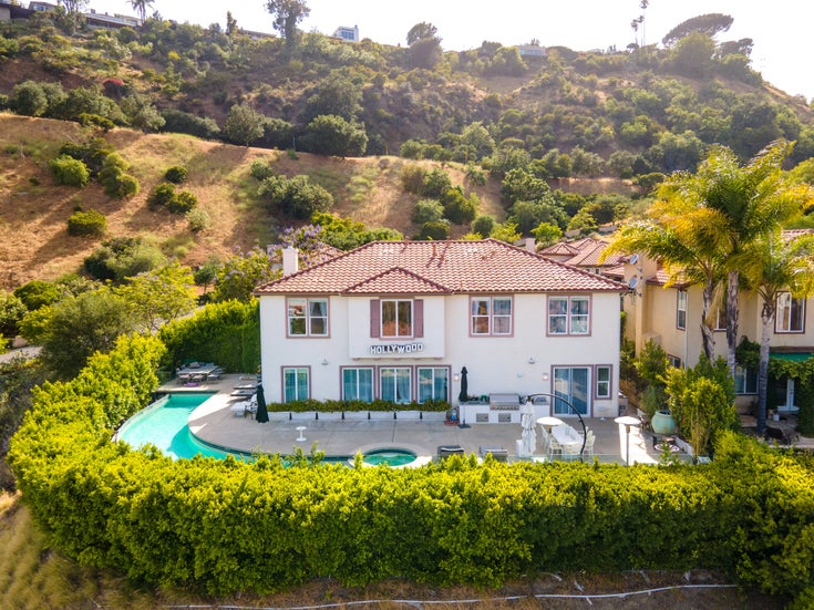 2752 Stone View Ct - Hollywood Hills House for rent, 6 Bedrooms (PROPERTY AVAILABLE - 1 SEPT 24)