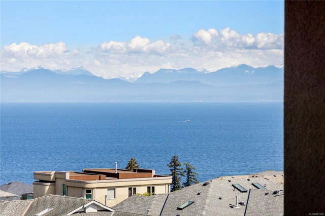 304 - 6738 Dickinson Rd - Na North Nanaimo Condo Apartment for Sale, 2 Bedrooms (997599)