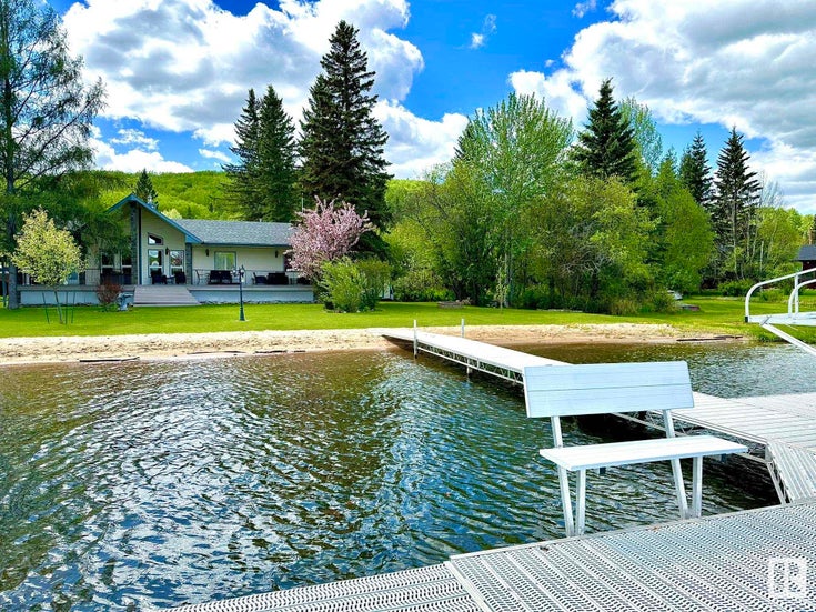 109 LONG LAKE DR - Long Lake Detached Single Family for Sale, 2 Bedrooms (E4424030)