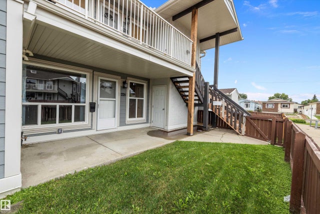 2326 151 AV NW - Fraser Carriage for Sale, 2 Bedrooms (E4452258)