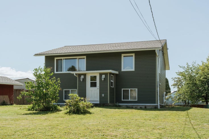 36 Hawk Street - Kitimat HOUSE, 3 Bedrooms (R2713277)