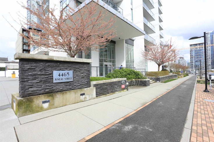 2104 - 4465 Juneau Street - Brentwood Park Apartment/Condo for Sale, 2 Bedrooms (R2983769)
