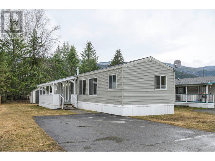 130 FERRY Road Unit# 3 - Clearwater Manufactured Home for Sale, 3 Bedrooms (10338803)