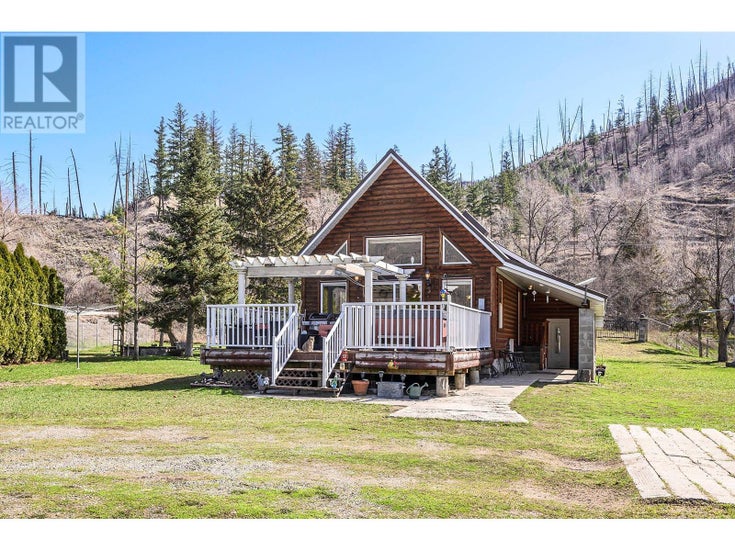 3215 YELLOWHEAD Highway - Barriere House for Sale, 3 Bedrooms (10342580)