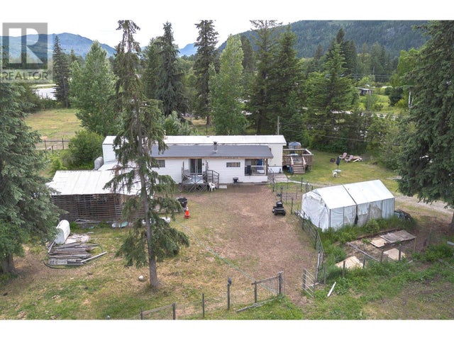 1428 OLD N THOMPSON Highway - Clearwater House for Sale, 4 Bedrooms (10351486)