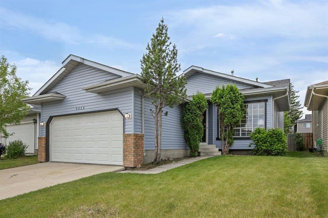 9029 21 Street SE - Riverbend Detached for Sale, 4 Bedrooms (A2229143)