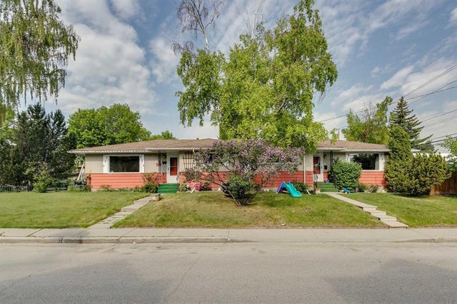 153 & 151 Lissington Drive SW - North Glenmore Park Full Duplex for Sale, 4 Bedrooms (A2229382)