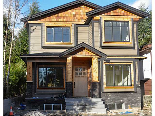 1380 ROSS RD - Lynn Valley House/Single Family, 6 Bedrooms (V1026454)