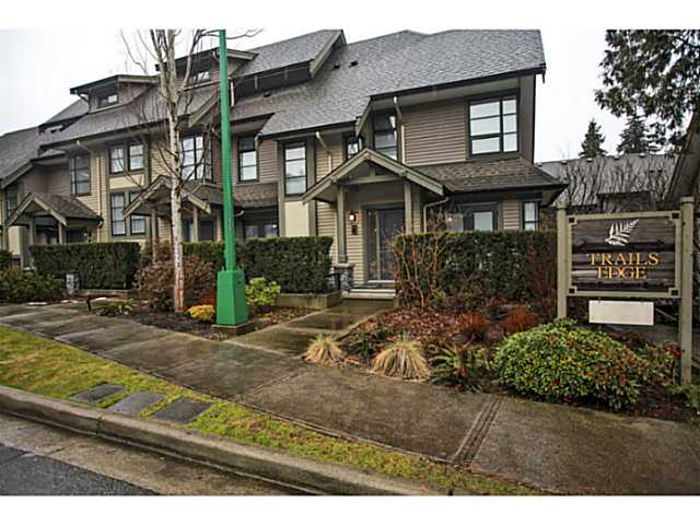 # 5 3150 SUNNYHURST RD - Lynn Valley Townhouse, 3 Bedrooms (V1055349)