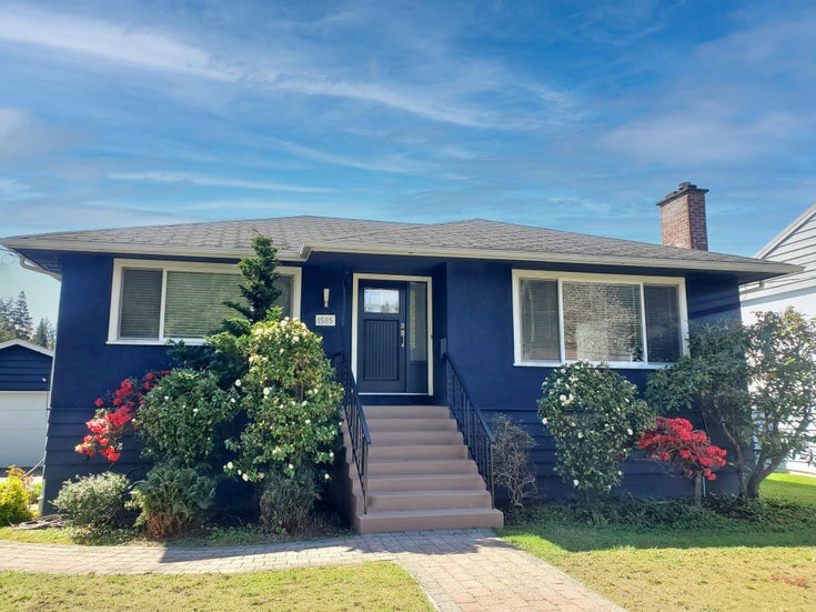 1585 Ross Road - Westlynn Terrace Single Family Residence for Sale, 5 Bedrooms (R2992685)