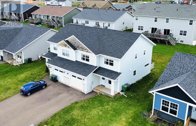 32 Bambrick Drive - East Royalty House for Sale, 3 Bedrooms (202510728)