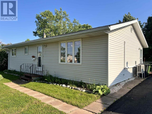 1 Westcomb Crescent - Charlottetown House for Sale, 3 Bedrooms (202514500)
