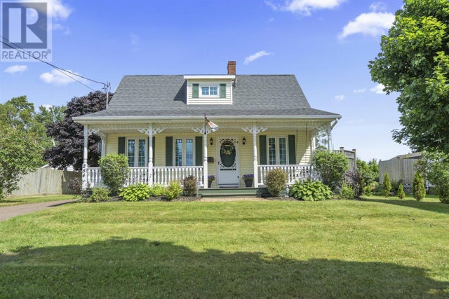 254 South Drive - Summerside House for Sale, 3 Bedrooms (202520361)