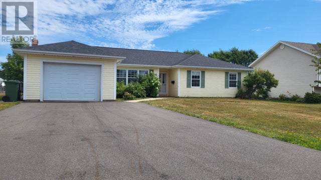 16 Bell Crescent - Charlottetown House for Sale, 3 Bedrooms (202521474)