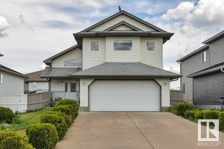 5705 45 ST - Tofield Detached Single Family for Sale, 3 Bedrooms (E4438940)