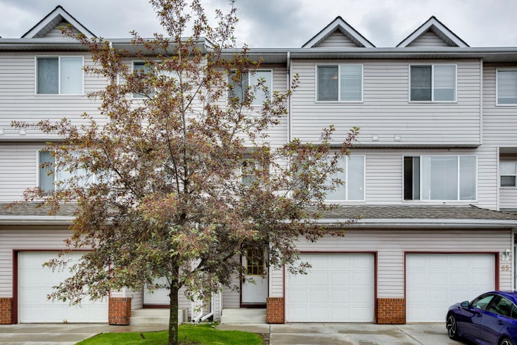 63 Harvest Oak Circle Ne - Harvest Hills Row/Townhouse, 3 Bedrooms (A2031095)