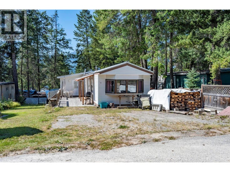 470 Reflection Lake Road Unit# 31 - Golden Manufactured Home for Sale, 3 Bedrooms (10360771)