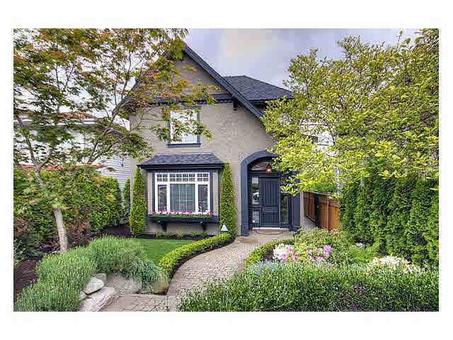 4411 Cambridge Street - Vancouver Heights House/Single Family, 4 Bedrooms (V857311)