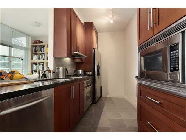 2504 1189 Melville Street - Coal Harbour Apartment/Condo, 1 Bedroom (V936357)