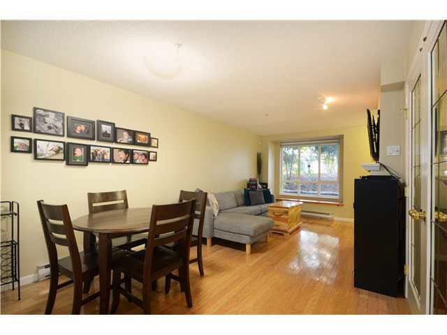 7 6588 Southoaks Crescent - Highgate Townhouse, 2 Bedrooms (V1033023)