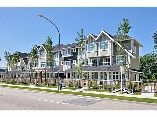 53 6965 Hastings Street - Sperling-Duthie Townhouse, 2 Bedrooms (V984786)