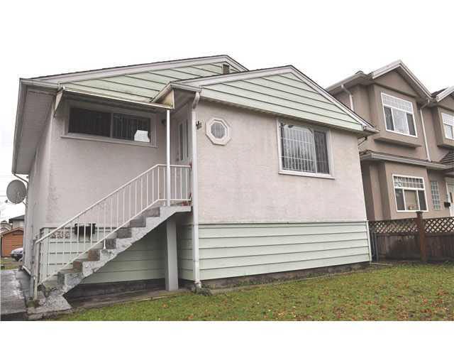 3352 E 1st Avenue - Renfrew VE House/Single Family, 4 Bedrooms (V860611)