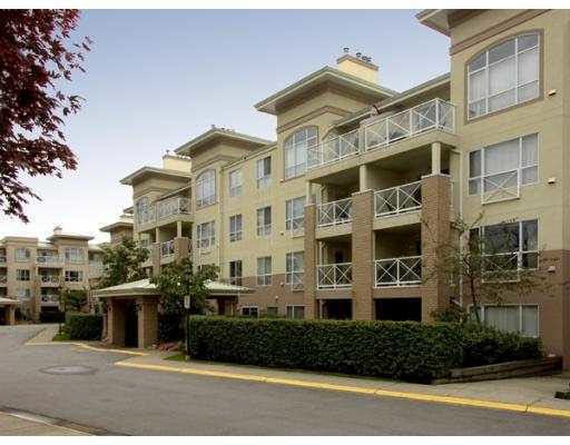 203 2558 Parkview Lane - Central Pt Coquitlam Apartment/Condo, 2 Bedrooms (V709004)