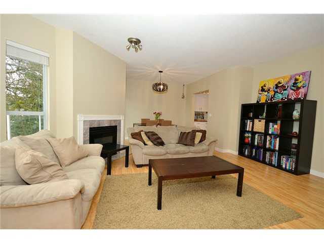 109 4155 Sardis Street - Central Park BS Townhouse, 2 Bedrooms (V1050552)