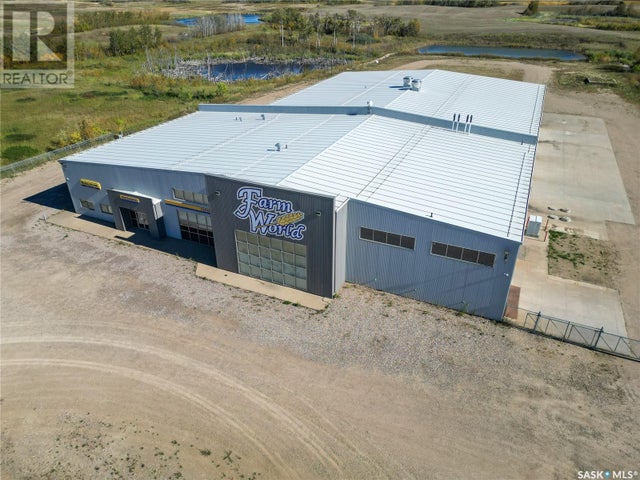 Farm World Prince Albert - Prince Albert Rm No 461 for Sale(SK985660)